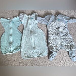 Great condition, love to dream swaddle up, size small to large.